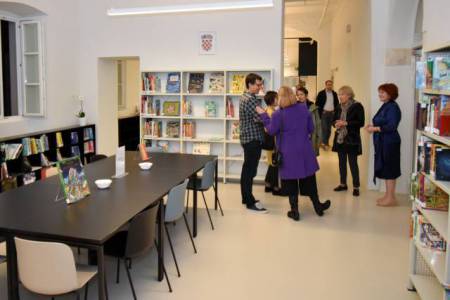 Proslava u Providurovoj palači Proslava u Providurovoj palači