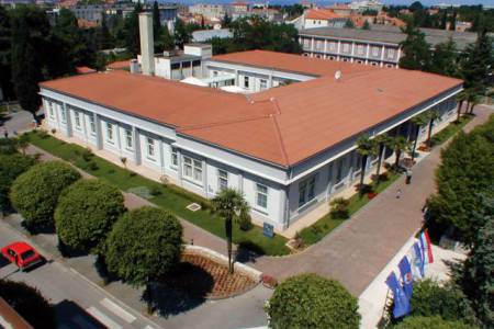 Gradska knjižnica Zadar - pogled iz zraka