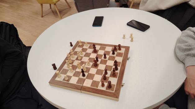 Večer društvenih igara na Odjelu za mlade Večer društvenih igara na Odjelu za mlade