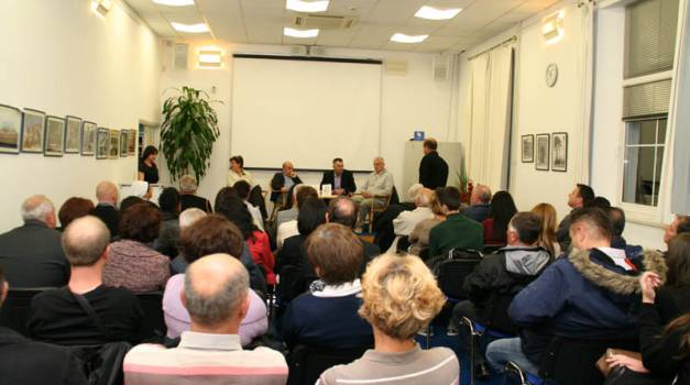 Tajna mornareve kćeri