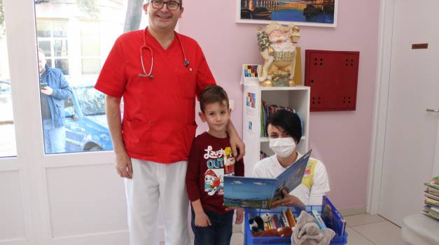 Čitaj mi dok čekam i Bebinim koracima Čitaj mi dok čekam i Bebinim koracima