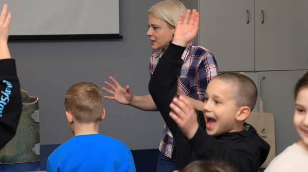 Naraton 2024: Knjižnica knjižnici na dar