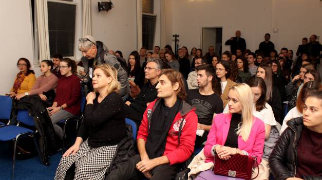 Inga Tomić-Koludrović: Rodne uloge u obitelji: pomak prema modernosti?