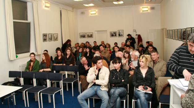 Predstavljanje zbirke pjesama "Suncazapad" autora Roberta Špralje