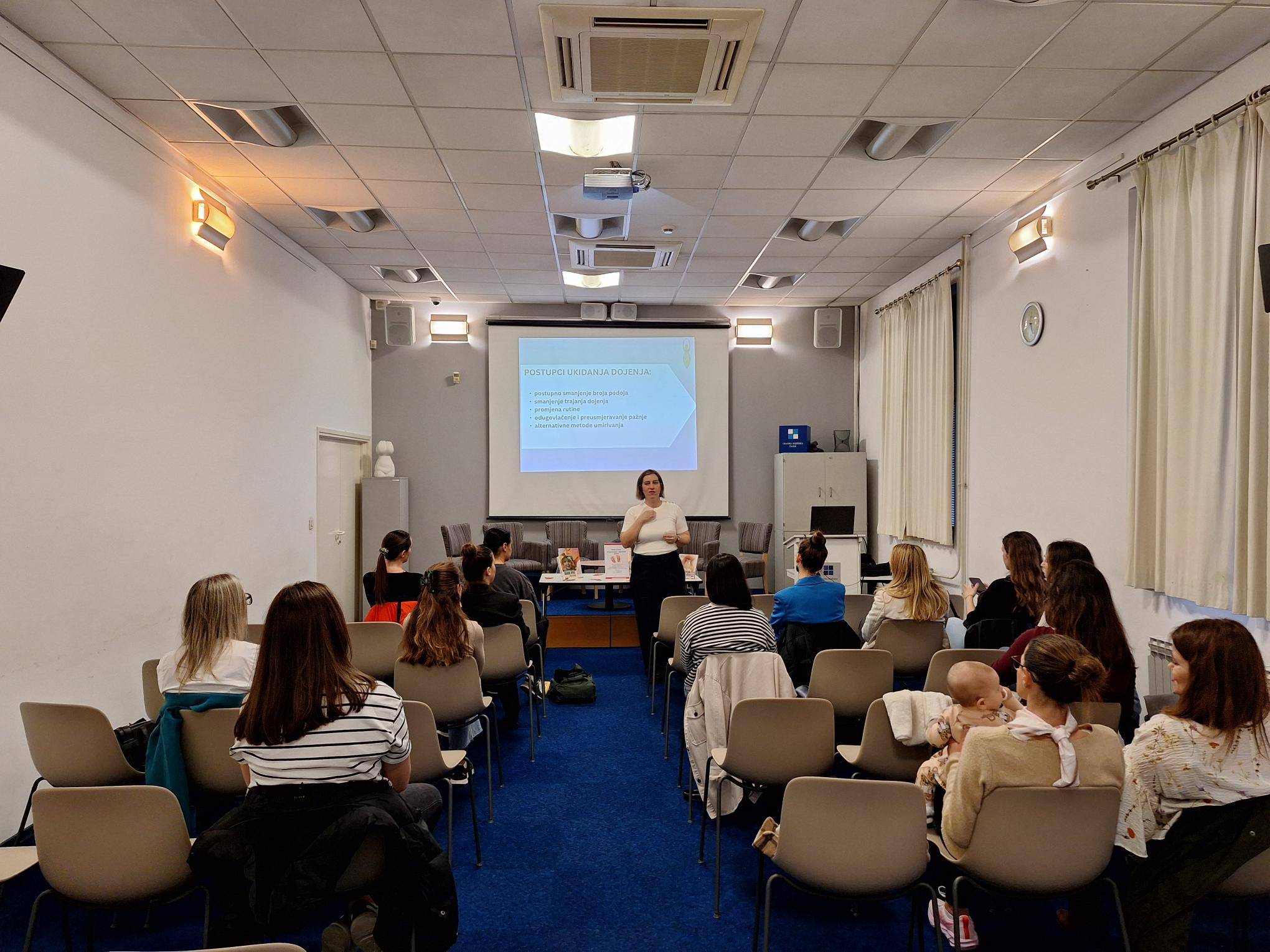 Bebinim koracima: Školica dojenja - prestanak dojenja 