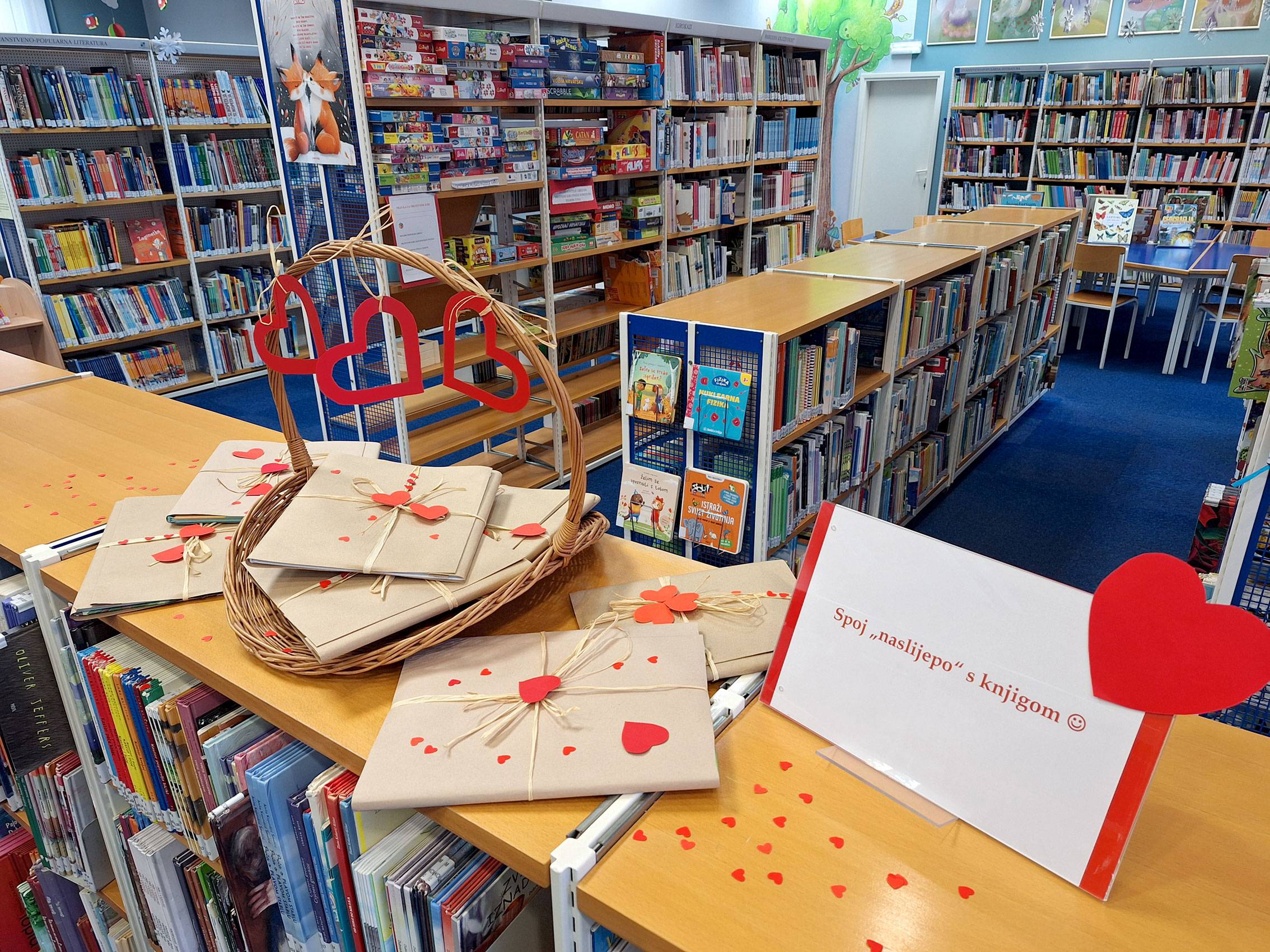 Spoj naslijepo s knjigom