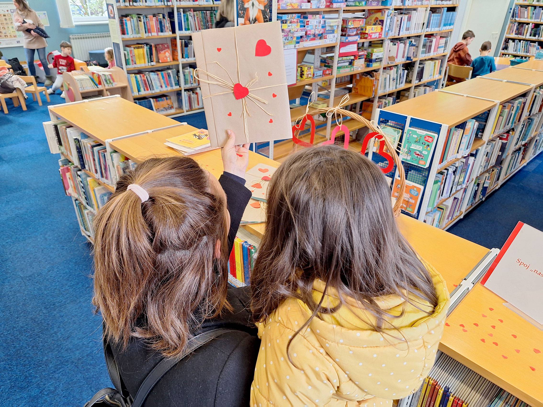 Spoj naslijepo s knjigom