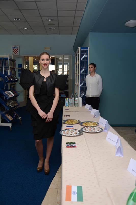 Happening Kao da sam tu