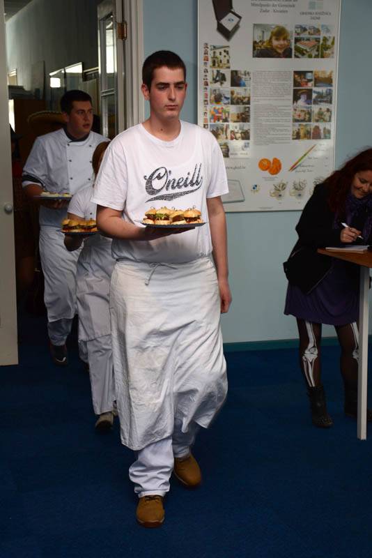 Happening Kao da sam tu