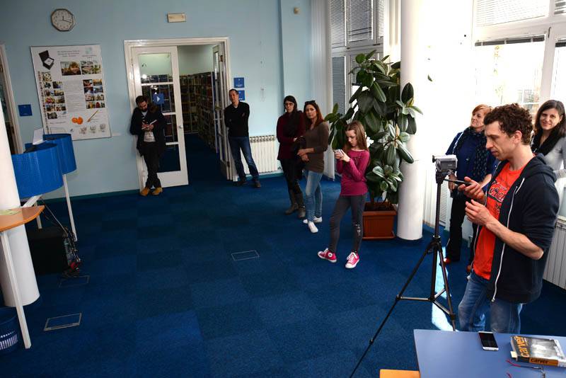 Happening Kao da sam tu