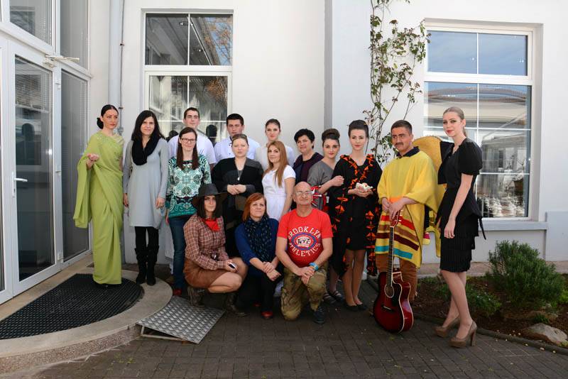 Happening Kao da sam tu