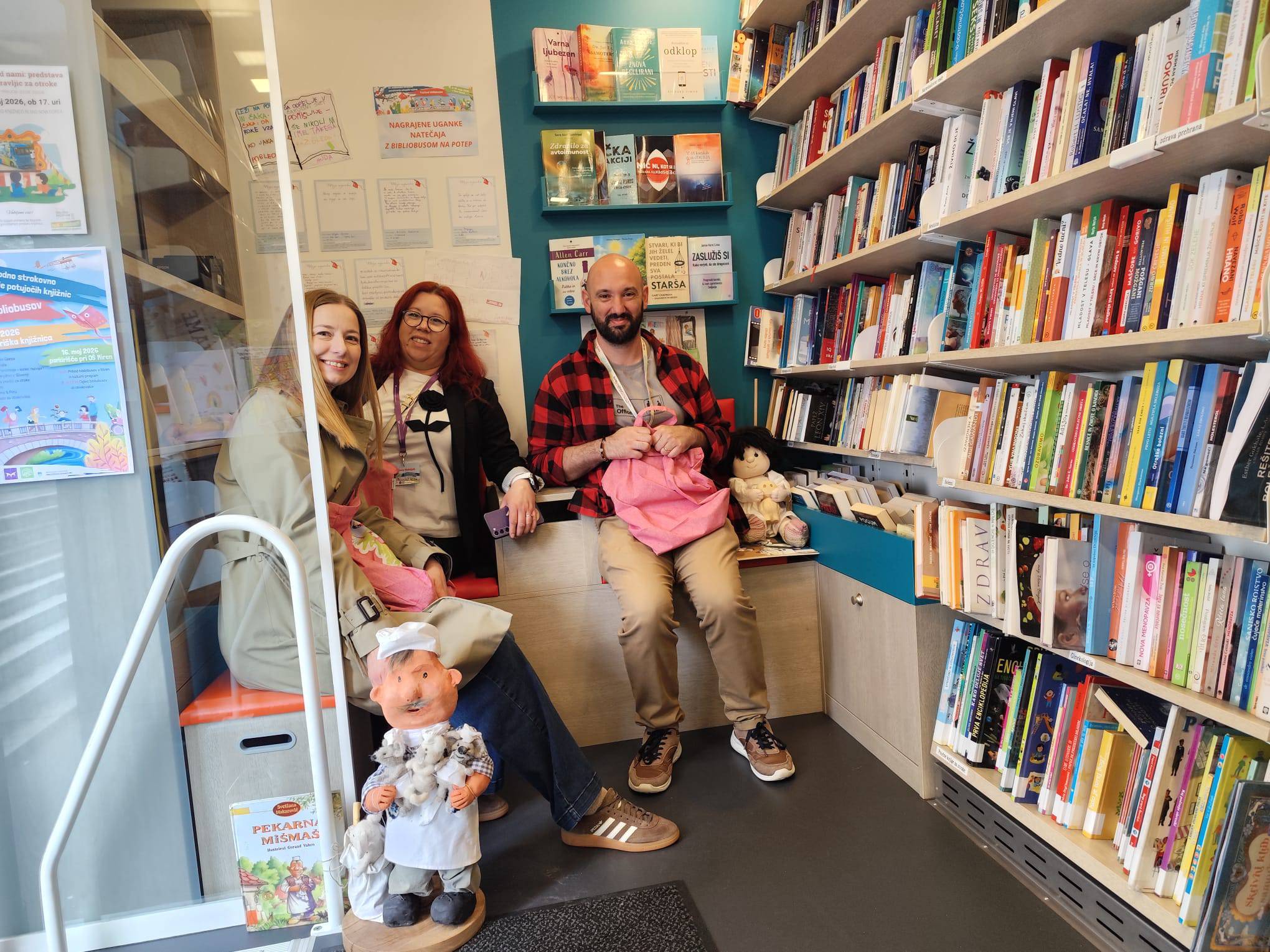 Bibliobusna sluzba na Festivalu bibliobusa u Sloveniji Bibliobusna sluzba na Festivalu bibliobusa u Sloveniji