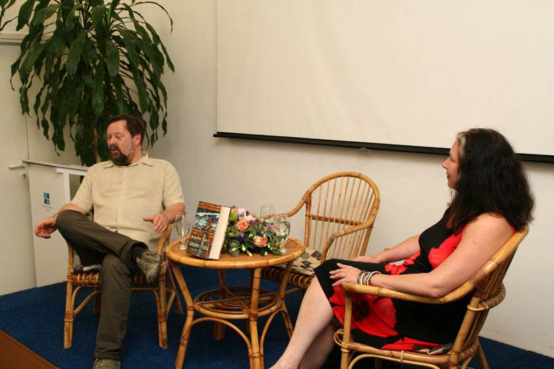 Kushielova strijela, Jacqueline Carey