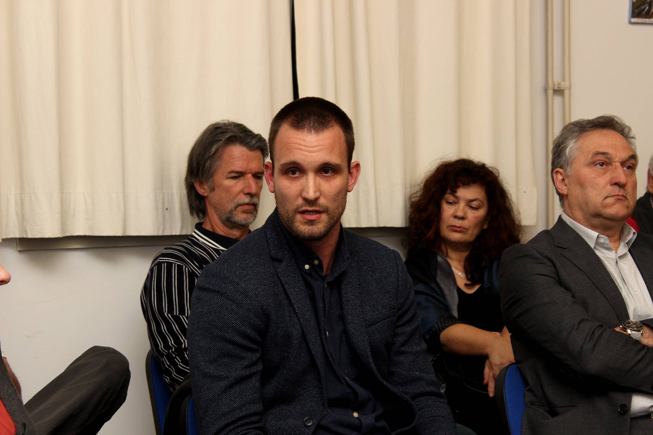 O vojarni u ul. Stjepana Radića