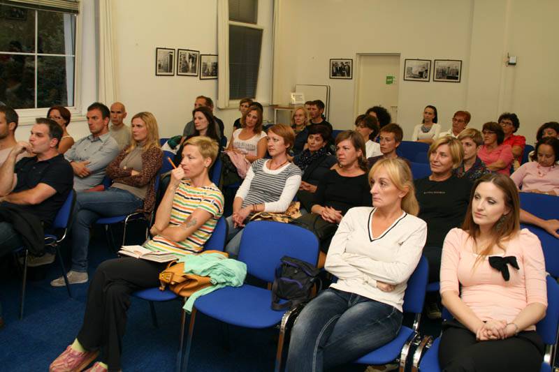 Tjelesno oklopljavanje - karakterne obrane