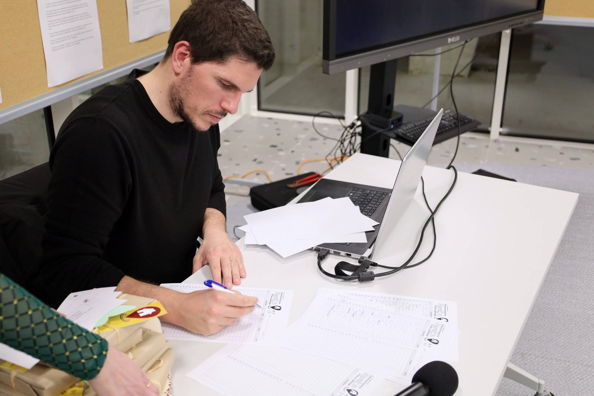 Naraton 2025: Zatvaranje Festivala: Pub-kviz