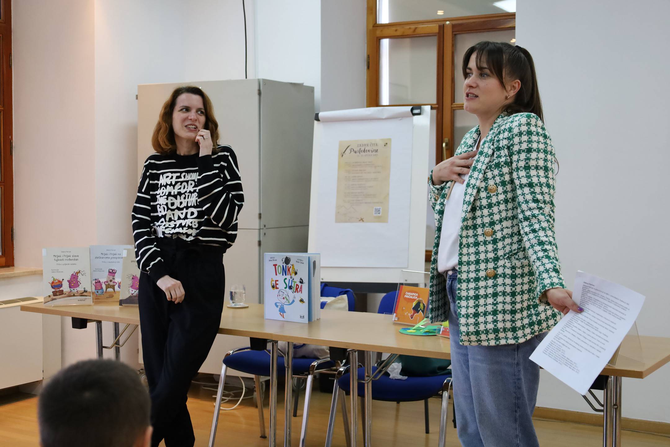 Zadar čita 2025. - Jelena Pervan Zadar čita 2025. - Jelena Pervan