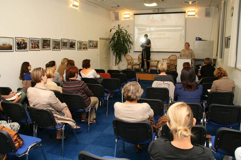 Osobe koje mucaju podržavaju jedni druge