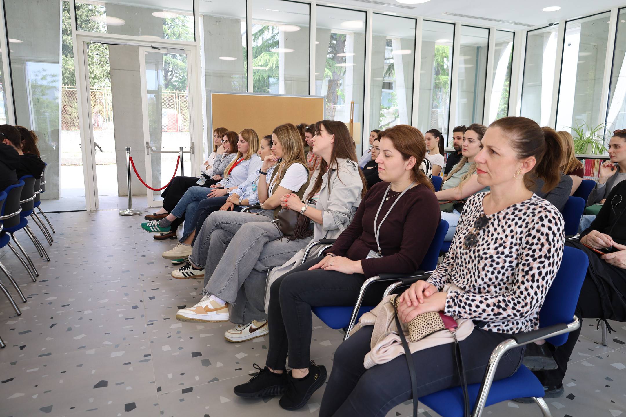 Informacijska privatnost u knjižnicama