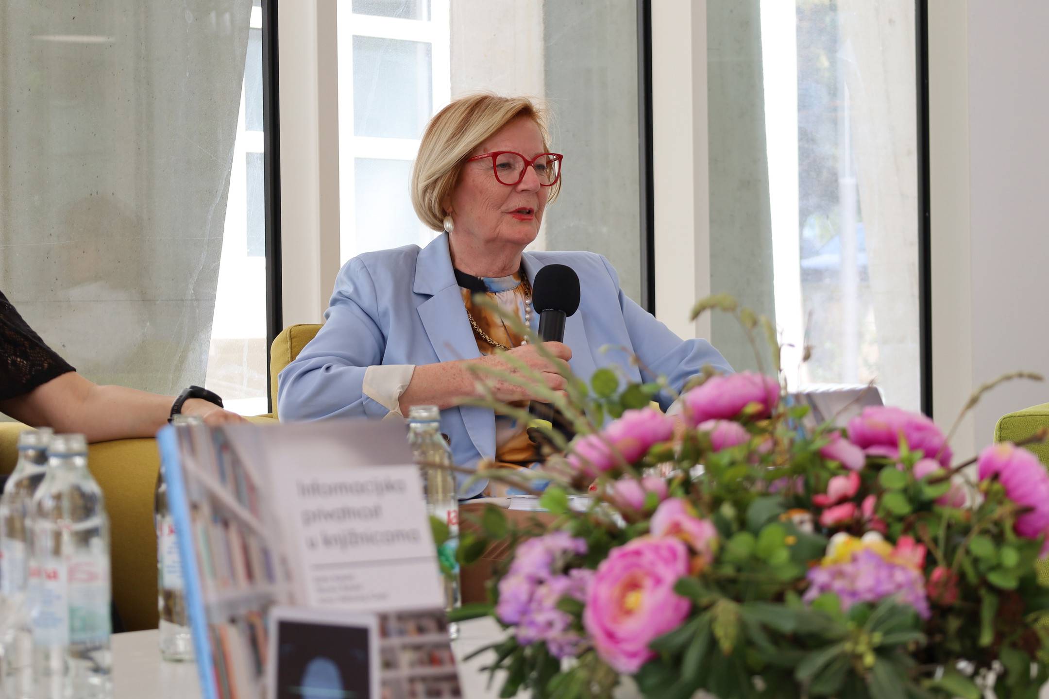 Informacijska privatnost u knjižnicama