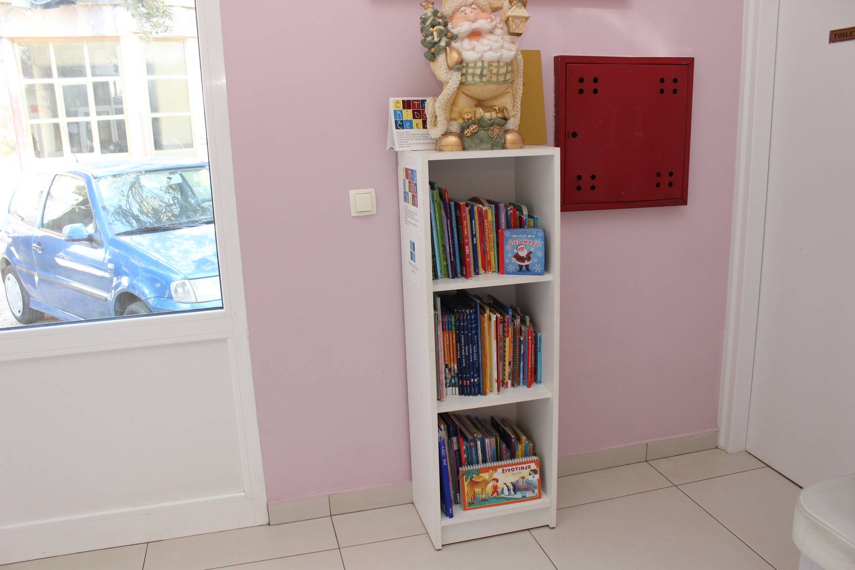 Čitaj mi dok čekam i Bebinim koracima Čitaj mi dok čekam i Bebinim koracima