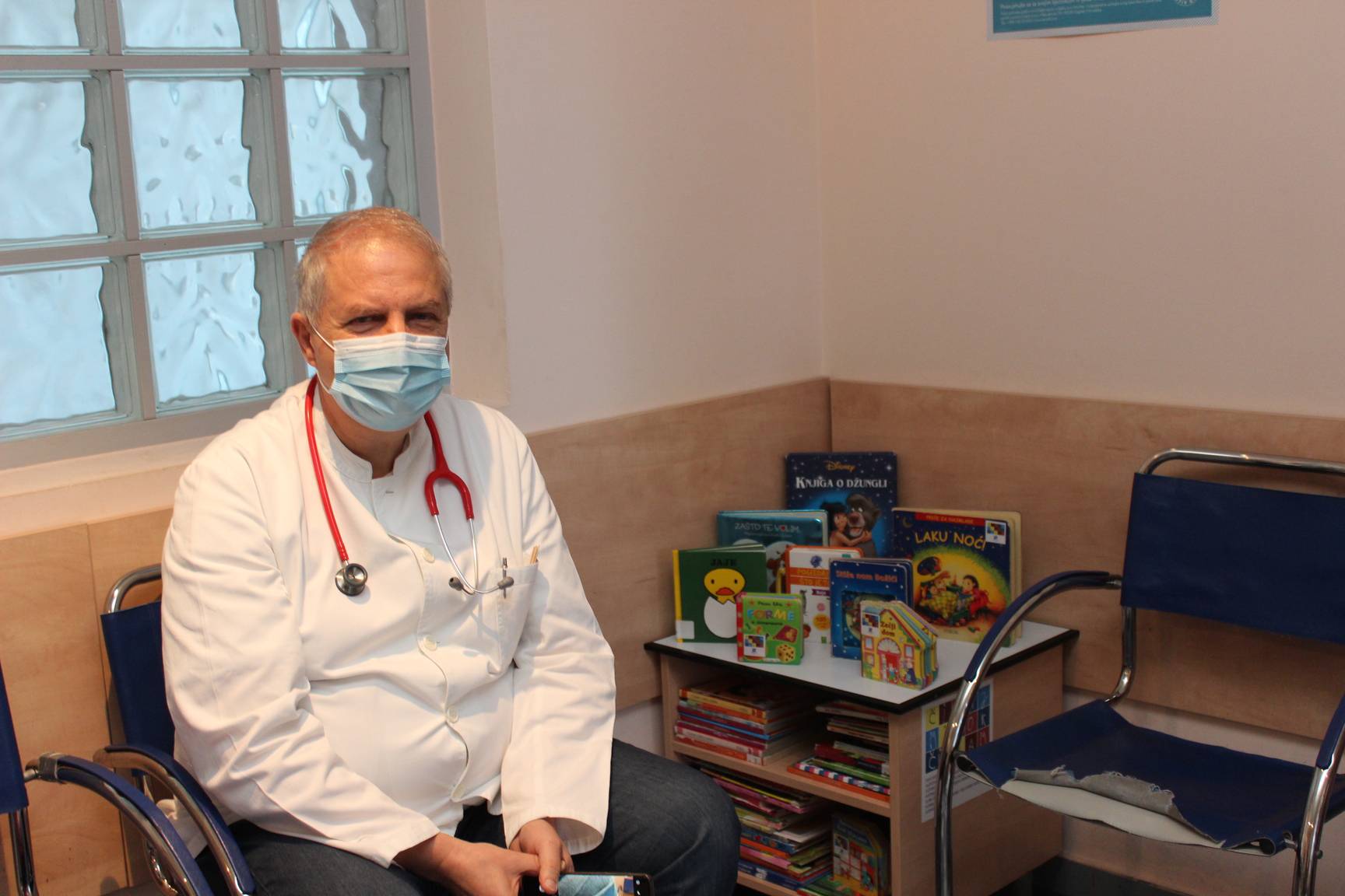 Čitaj mi dok čekam i Bebinim koracima Čitaj mi dok čekam i Bebinim koracima