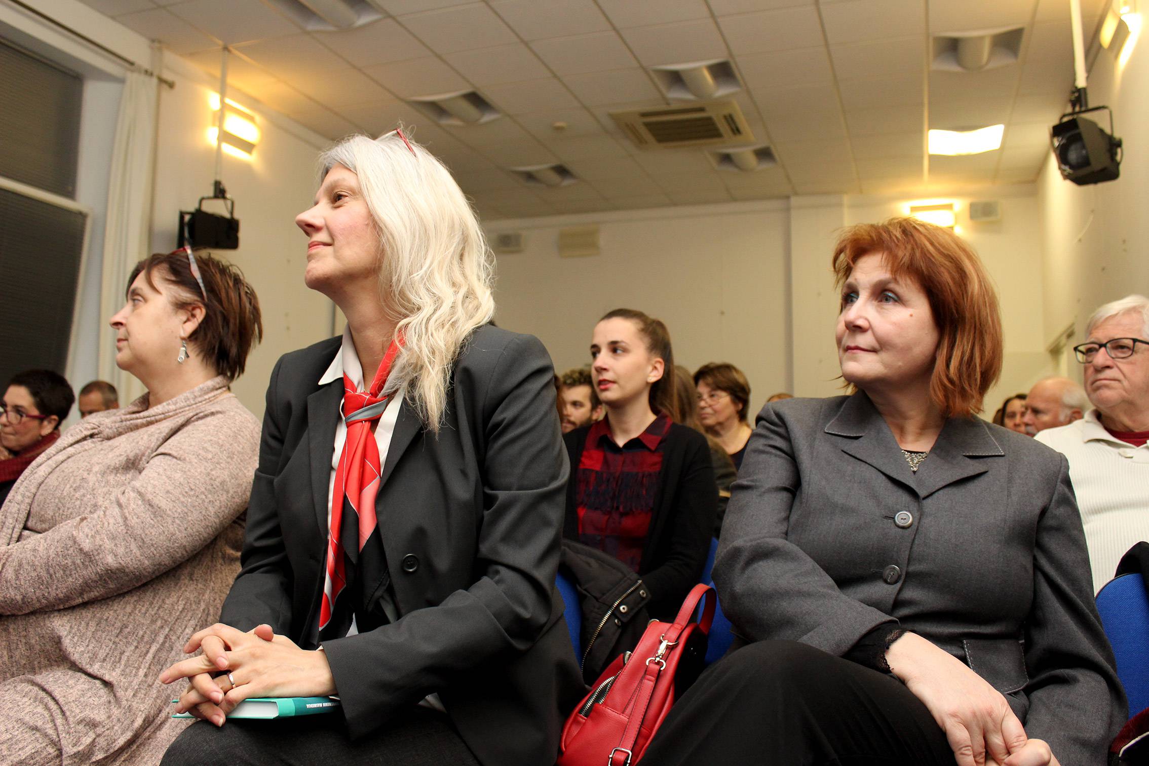 Noam Chomsky i kritika suvremenih mas medija