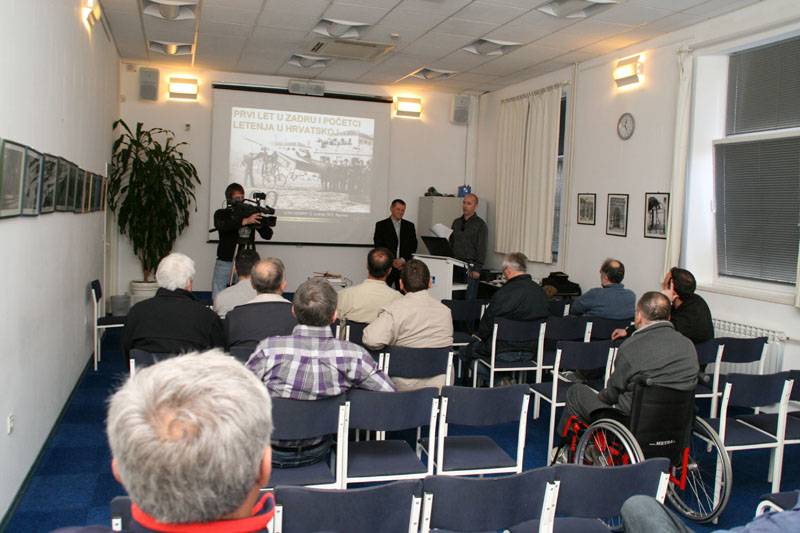 Predavanje Zrakoplovstvo u Zadru od 1912.-2012.