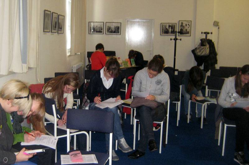 "How Yes No…" ("Kako da ne…"): Kako da učenje ne bude mučenje