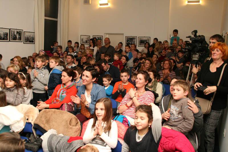 Predstava Ježeva kućica