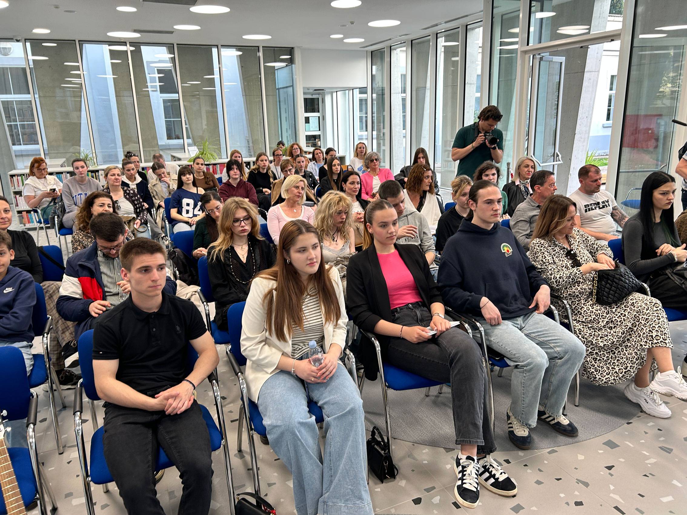 Noć knjige 2025: Maja Gulin - Šutnja