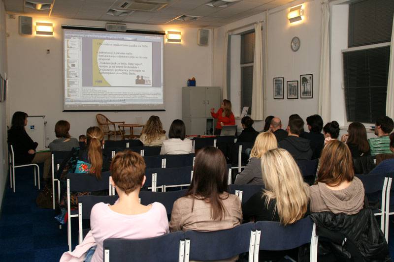 Predstavljanje programa Znakovni jezik za bebe