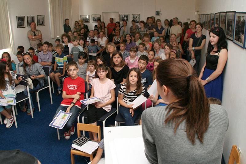 Dodjela diploma polaznicima Male filozofije