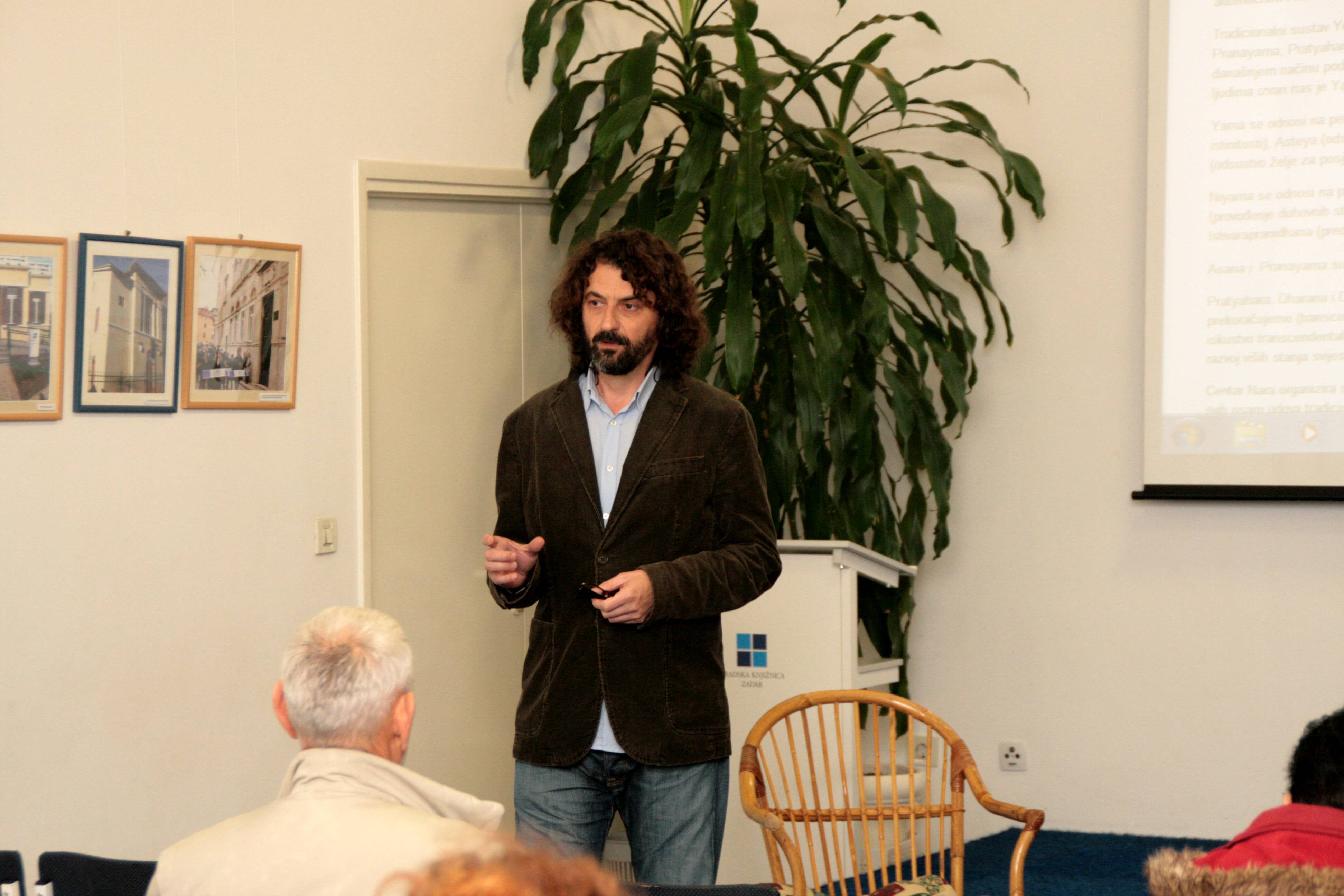 Bhagavad Gita i različiti sustavi Yoge