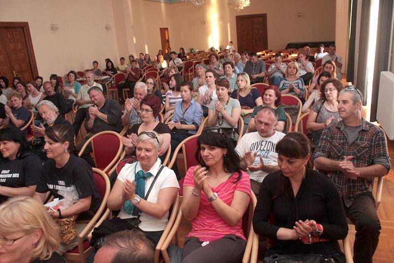 Predstavljanje knjige Julienne Eden Bušić: Živa glava