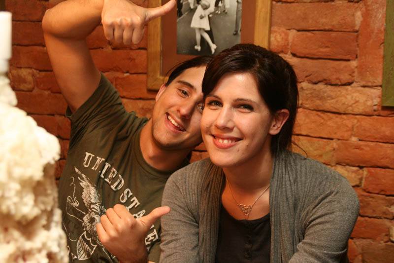 Književna večer studenata informacijskih znanosti: studenti Antonela Bokan  i Marko Silov