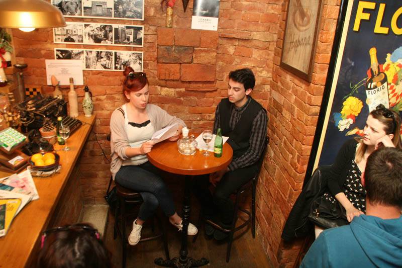 Književna večer studenata informacijskih znanosti: studenti Antonela Bokan  i Marko Silov