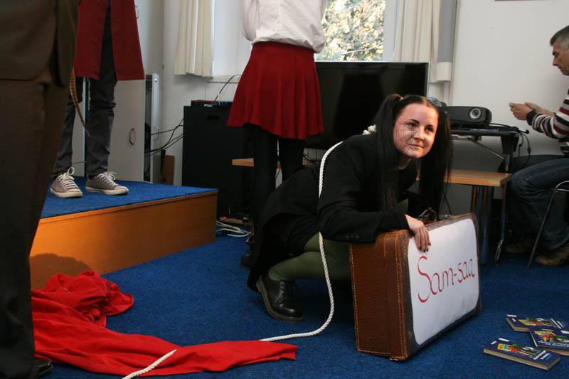 Igrokaz Od stanice do stranice