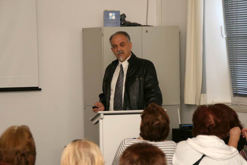 dr. sc. Petar Lozo: Menopauza: razotkriveni mitovi i skrivene tajne