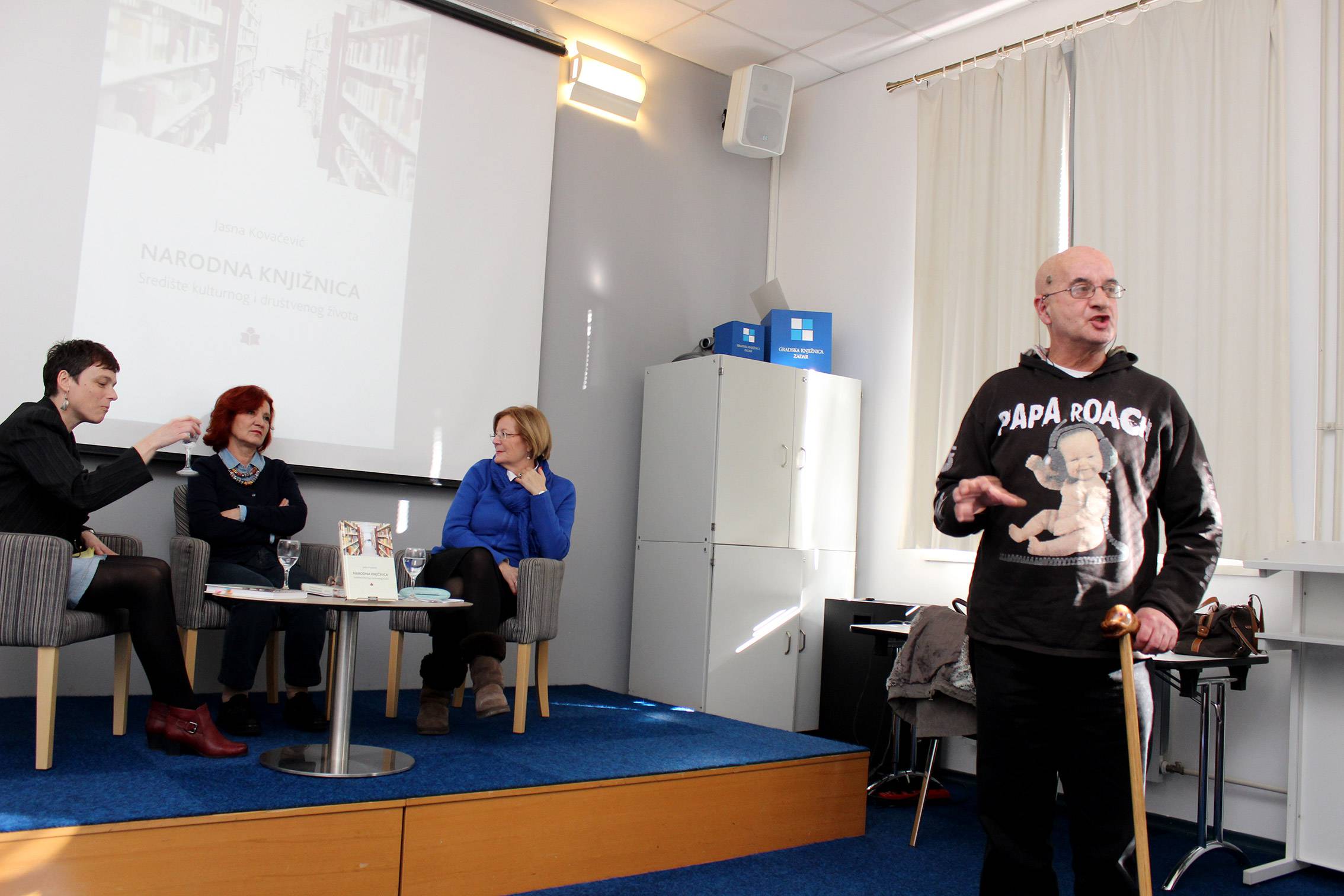 Jasna Kovačević:  "Narodna knjižnica: središte kulturnog i društvenog života"