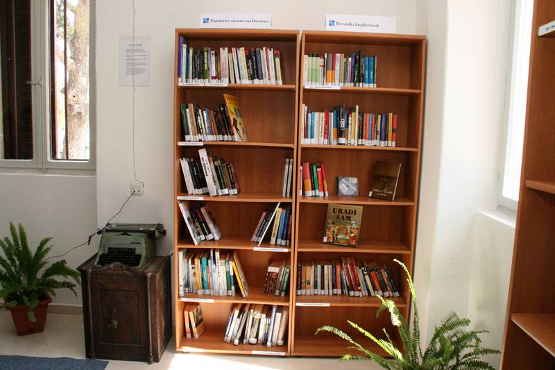 Otvorenje knjižničnog stacionara Silba
