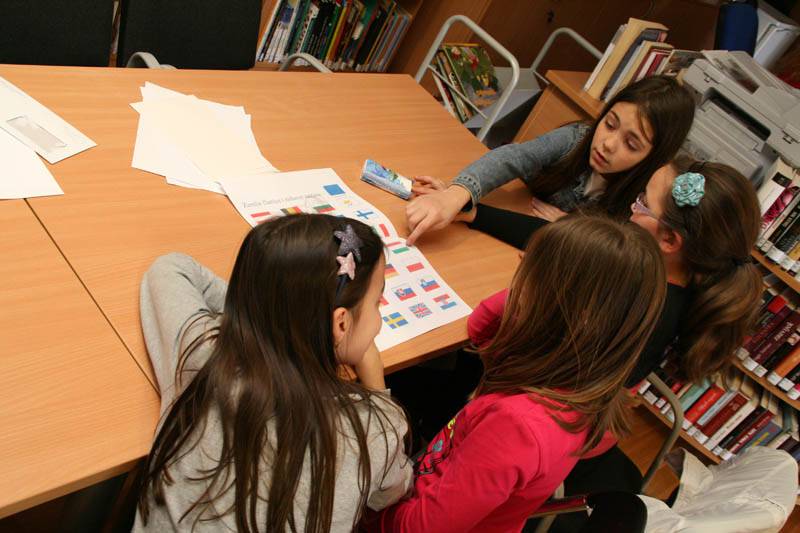 Igrom do znanja o EU