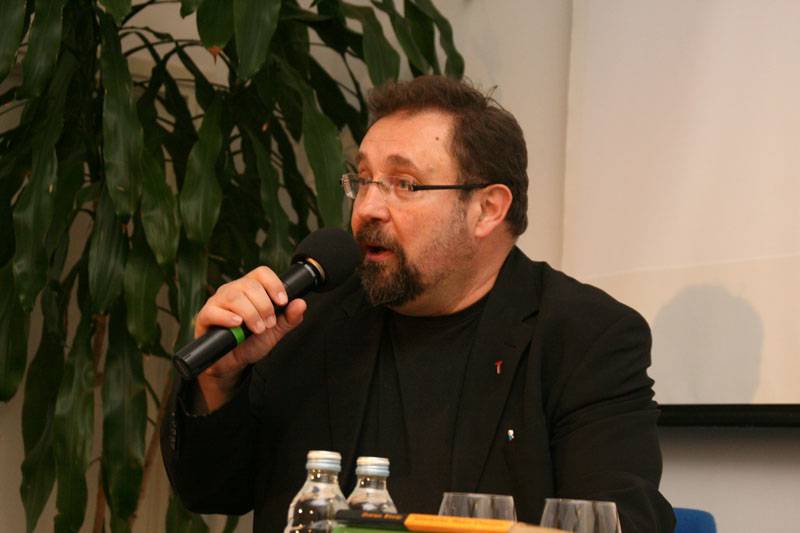 Zadar čita: Književni susret s Zoranom Ferićem