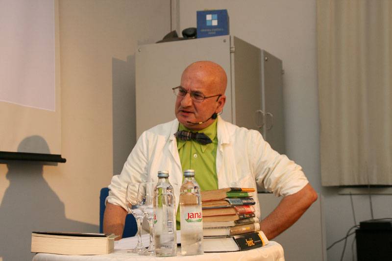 Zadar čita: Književni susret s Zoranom Ferićem