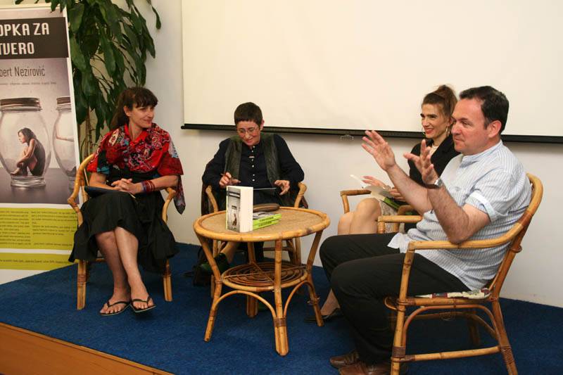 Robert Nezirović: Klopka za četvero