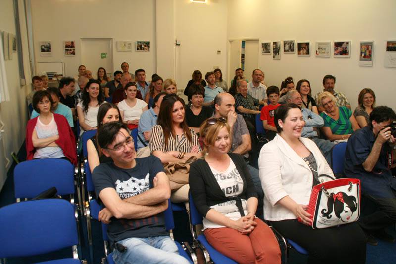 Robert Nezirović: Klopka za četvero