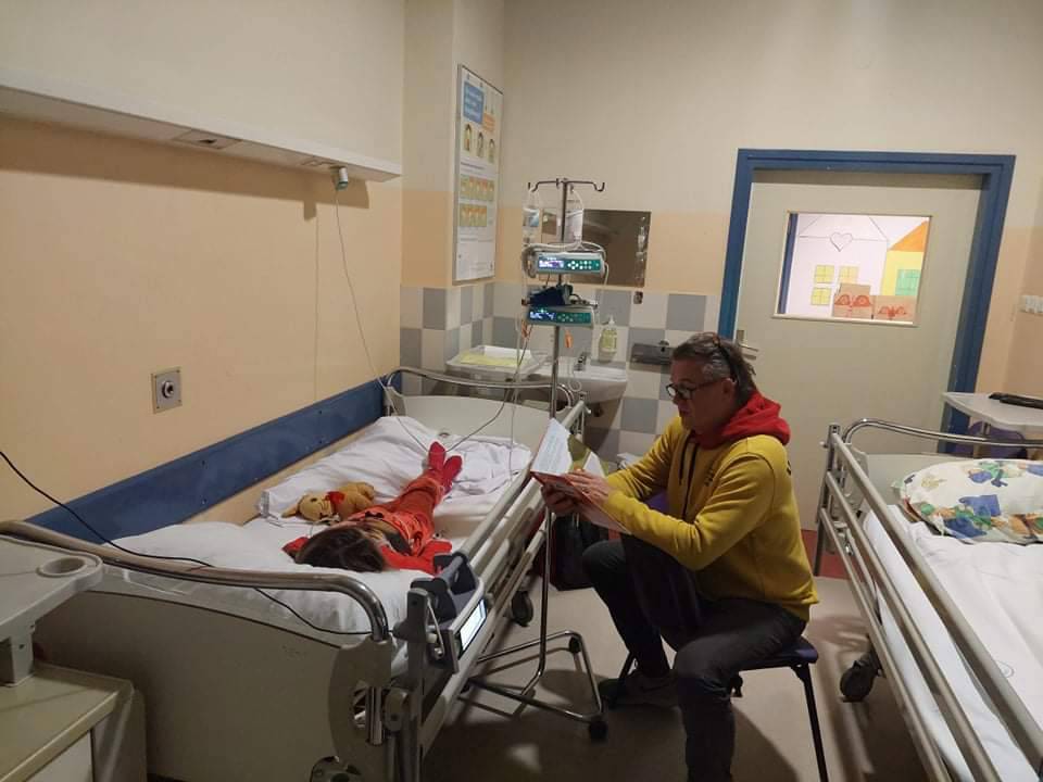 Laku noc, pricoljupci