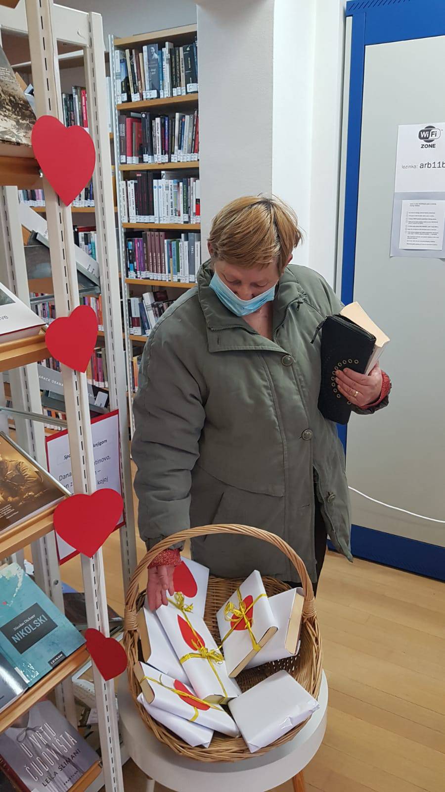 Spoj naslijepo s knjigom