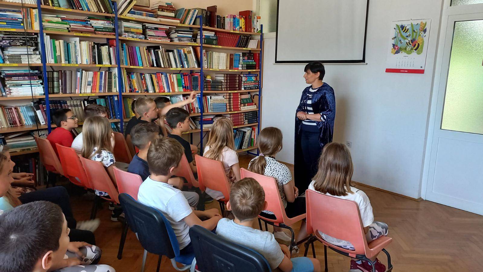 Bajkoplov u Osnovnoj školi Stanovi