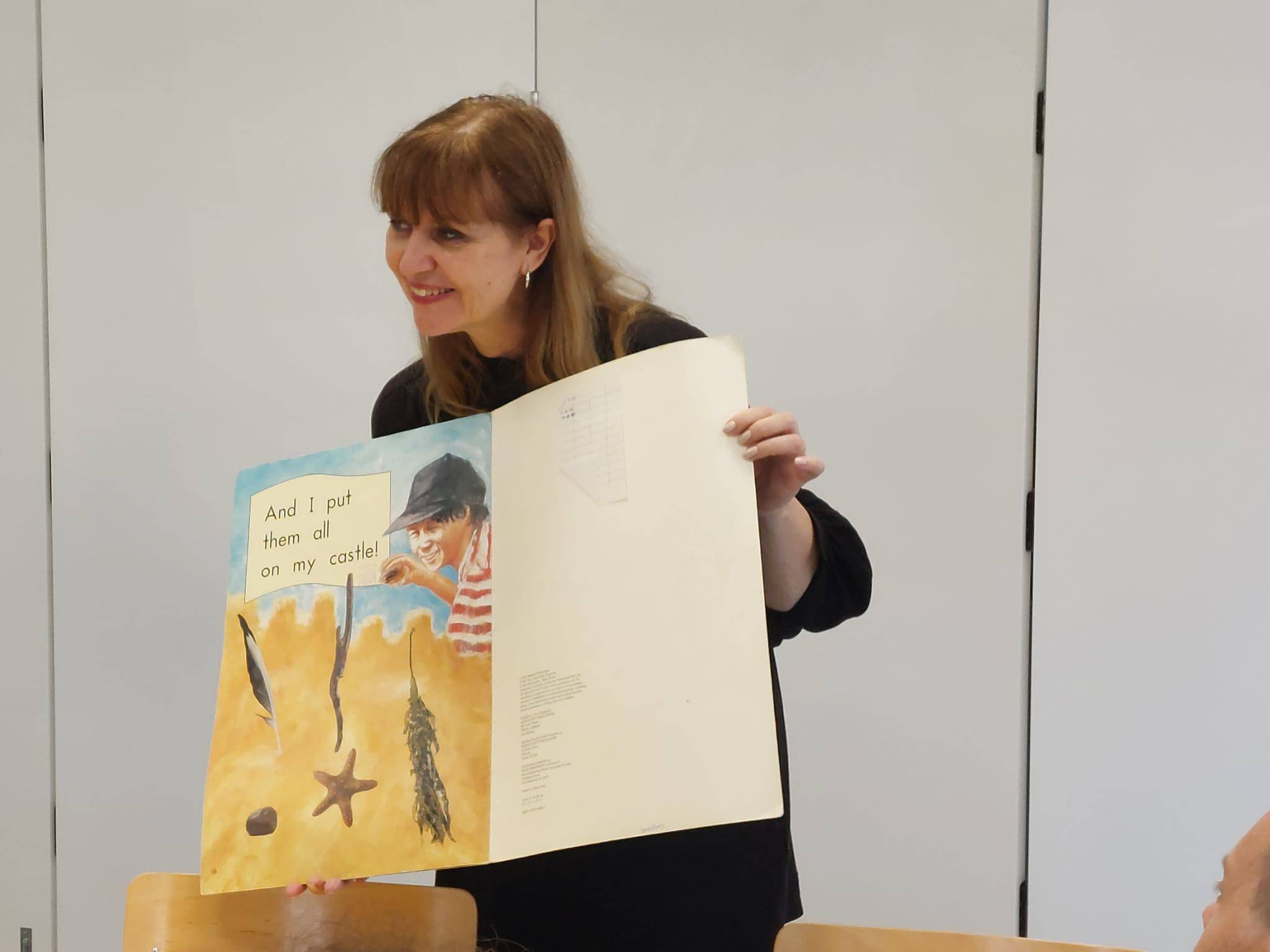 Bibliokombi u Centru za pružanje usluga u zajednici Mocire